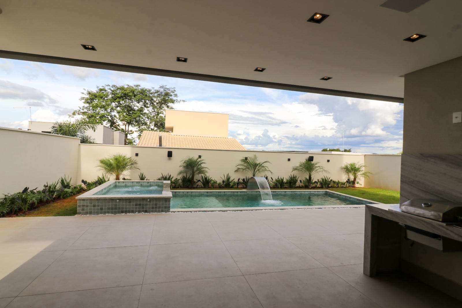 Sobrado Condominio Goiânia - Golf Garden